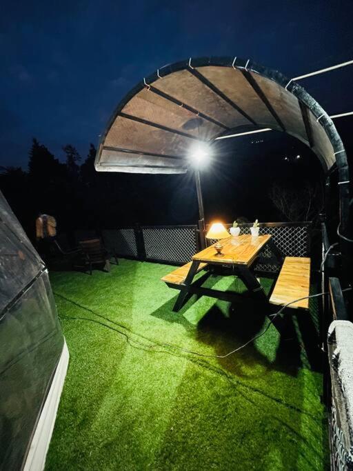 Bhīm Tāl Gadeni Stays - Glamping Dome At Nainital المظهر الخارجي الصورة