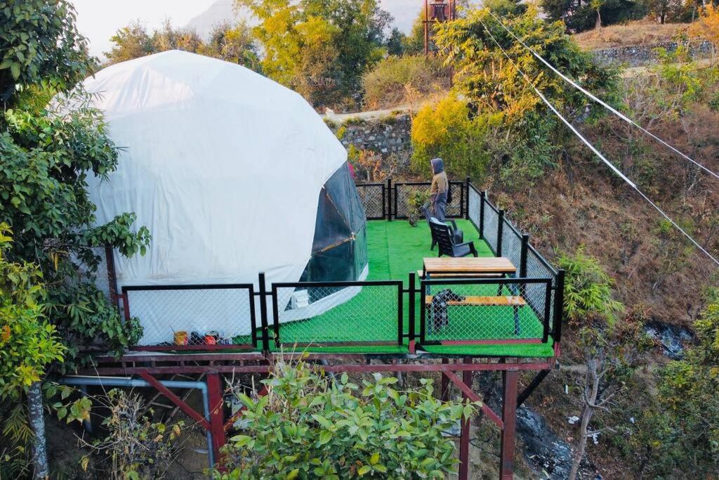 Bhīm Tāl Gadeni Stays - Glamping Dome At Nainital المظهر الخارجي الصورة