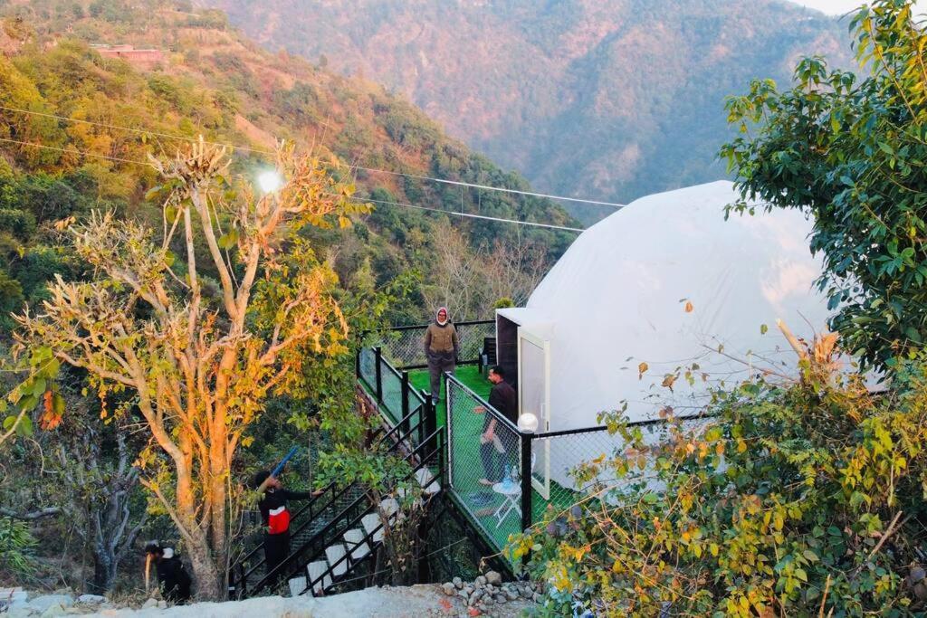 Bhīm Tāl Gadeni Stays - Glamping Dome At Nainital المظهر الخارجي الصورة