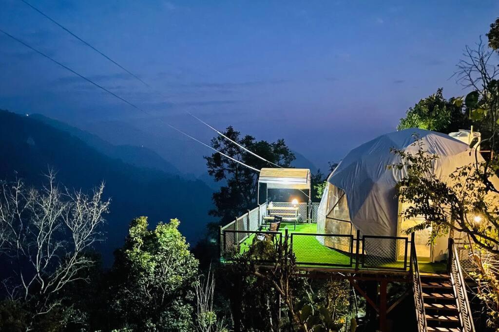 Bhīm Tāl Gadeni Stays - Glamping Dome At Nainital المظهر الخارجي الصورة